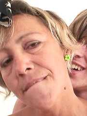 He undresses the granny slut that\\\\\\\'s cleaning his house and he fills her hot hole with his cock